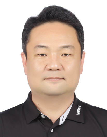 ▲ 정재훈(경영학과 92) 감독은 2018년부터 농구부를 맡았다. ⓒ 정재훈 감독