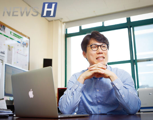 [사랑 36.5℃] 10년간의 기부로 이어가는 제자 사랑의 전통