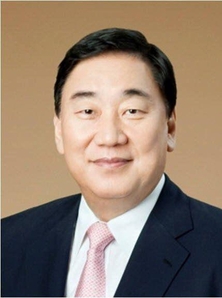 ▲ 이상완 동문