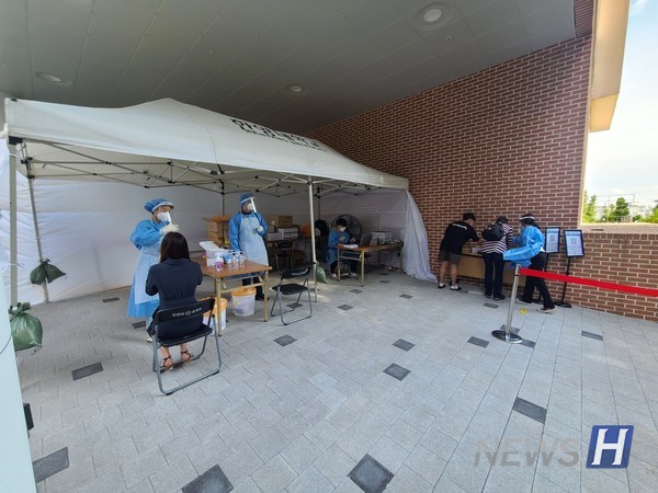 ▲ 교내 코로나19 PCR 토토사이트 토토나라(이하 교내 토토사이트 토토나라)는 한양대 서울캠퍼스 미래교육관에 위치해 있다. ⓒ 박지웅 기자