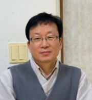 ▲ 이도흠 국어국문학과 교수