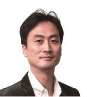 Professor Jang Jun-hyuk of the Department of Electronic Engineering