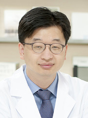 ▲ Park Seon-cheol, Professor of Department of Psychiatry