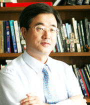 김정기 정보사회미디어학과 교수