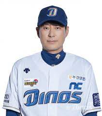 ▲ 강인권 동문