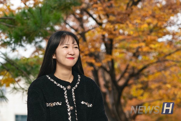 ▲ 이혜린(정책학과 4) 씨가 약 3년간의 수험생활 끝에 토토사이트 번호 차단 선발시험에 합격했다. ⓒ 박은지 기자