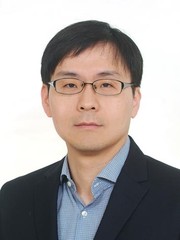 ▲ 윤상원 미래자동차공학과 교수