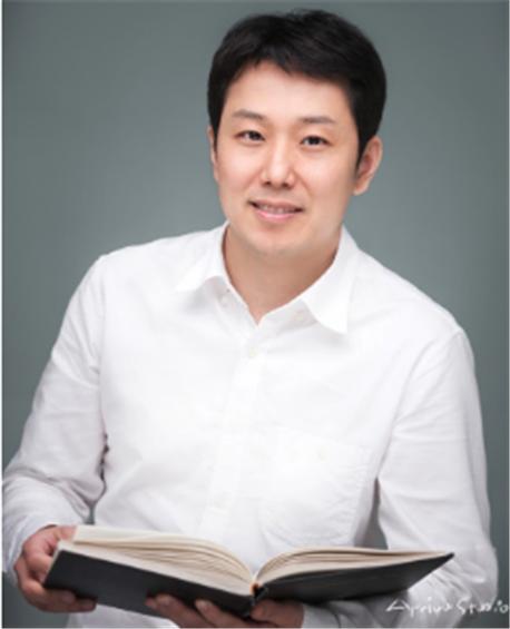 Professor Seo Ji-won