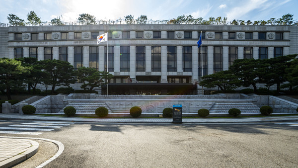 ▲ 헌법재판소에서 실시하던 모의헌법재판 경연대회의 본심은 코로나 19로 인해 비대면으로 진행됐다.  ⓒ 게티이미지