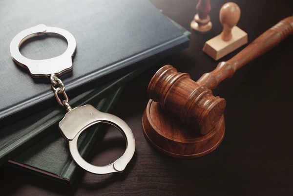 ▲ 888토토범죄 예방과 재범 방지를 위해 '보호처분의 실질화'와 '사회적, 복지적 개입'이 필요하다. ⓒ 게티이미지