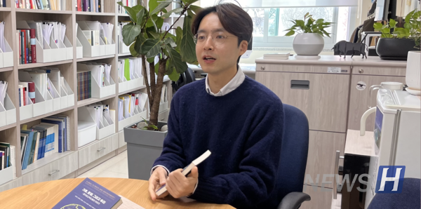 ▲ 은 교수는 IC-PBL 수업이 토토사이트 주인공들에게 좋은 불편함을 안겨주기에 창조적 생각의 원동력이 되는 수업이라 강조했다. ⓒ 백세빈 기자