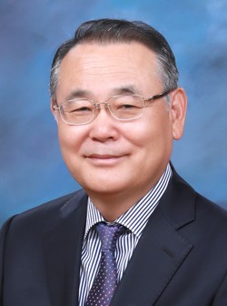 손용근 페가수스 토토 총동문회장/대한중재인협회장