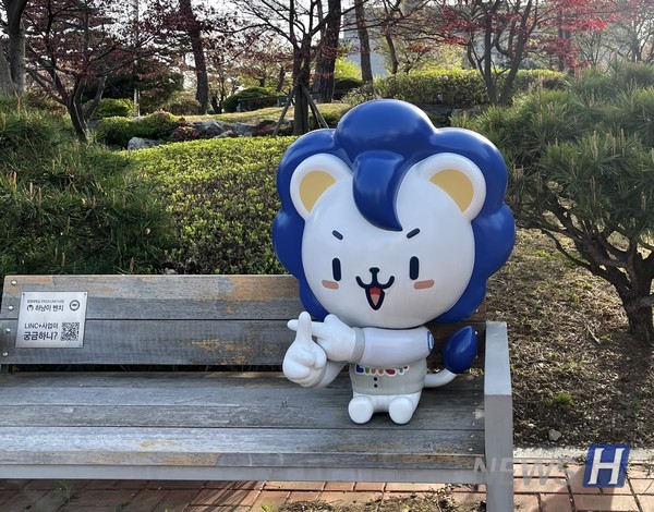 ▲ Various sculptures designed with the character "Hnyangi" are installed throughout the ERICA campus.  ⓒ Reporter Yoon Sarang