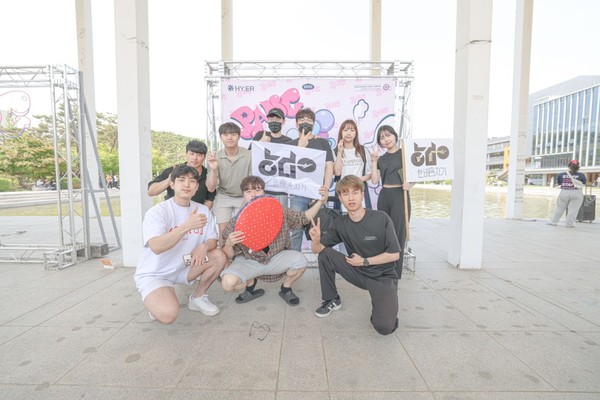 본선 우승을 차지한 박채운 학우 팀