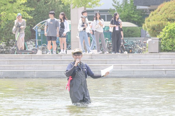 이동훈 학우가 레이스를 진행 중인 모습