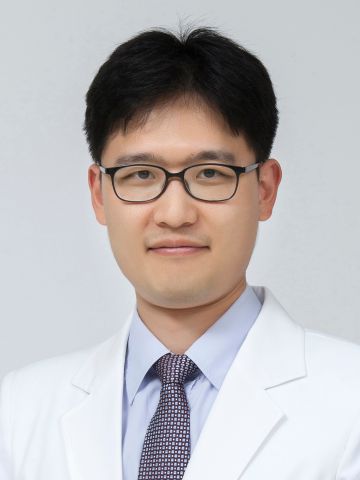 안성준 의학과 토토사이트 크롤링
