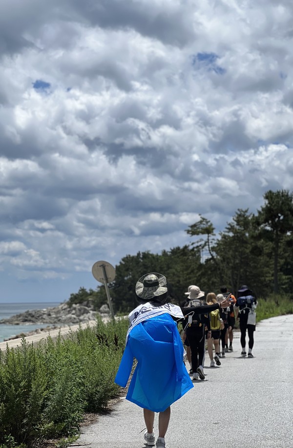 ▲ 국토 순례에 참여한 학생들은 여러 관광지를 직접 방문해 관광지의 전경을 직접 보고 느낀다. ⓒ 배지훈 학생