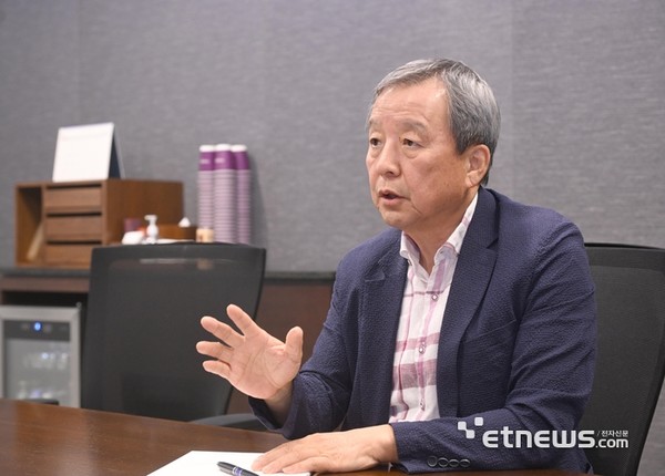 김대환 동문(전기공학과) ⓒ전자신문