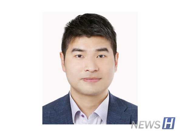 ▲ 이우석 컴퓨터학부 교수는 세계적으로 유명한 프로그래밍 언어 학회에 논문을 게재하며 세계적 연구자로 인정받고 있다. ⓒ 이우석 교수