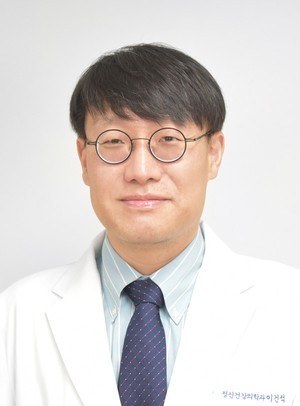 이건석 의학과 교수