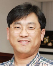 신동욱 신소재공학부 교수