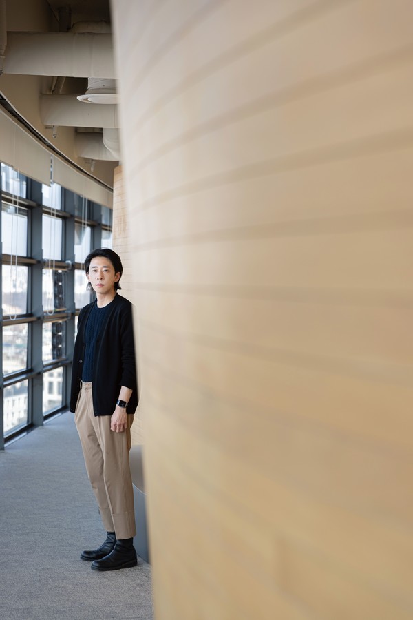 사람에 대한 성찰, 예술과 기술의 만남을 통해 자신만의 커리어를 쌓아가는 이승정 동문.