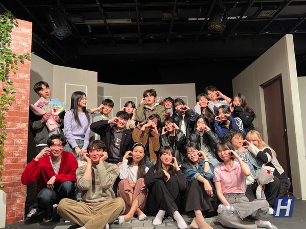 ▲ 김 씨는 "새벽은 여러 활동을 통해 다양한 사람과 친목을 다질 수 있는 동아리다"며 "아바 토토사이트에 관해 아는 것이 없더라도 괜찮으니 동아리에 들어와 그동안 겪을 수 없었던 경험을 쌓으면 좋겠다"고 바람을 전했다. ⓒ 김리영 학생