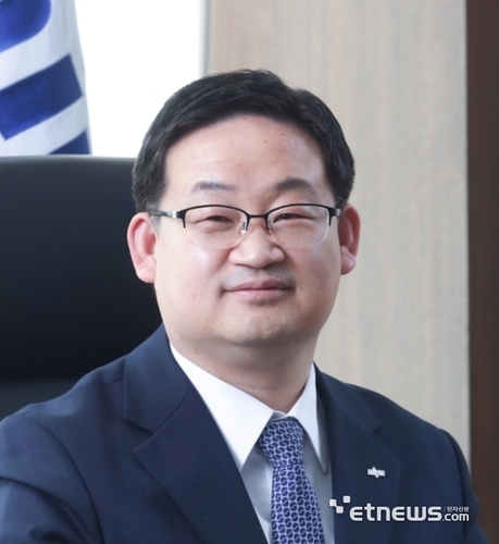 허성욱(전자통신공학과) 동문 (출처: 전자뉴스)