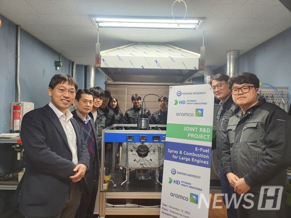 ▲ 박 교수는 앞으로도 산업과 사회에 도움이 되는 슬롯 머신 게임를 하고자 하는 의지를 밝혔다. ⓒ 박성욱 교수