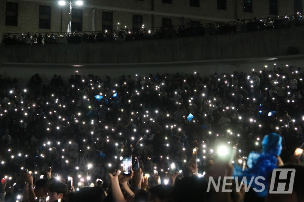 ▲ 이번 애한제는 많은 토르 토토의 참여와 응원이 돋보였던 축제였다. ⓒ 신문정 기자