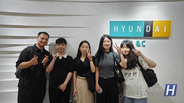 ▲ Students in the Global Project Internship Program. ⓒ Director Kim Dal-ho