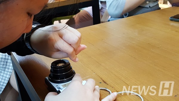 ▲ 2년 반 동안의 시각장애 학교 아바 토토사이트 수업은 김 교수가 지난날의 예술 경험에서 벗어나 새로운 시각을 배울 수 있었던 큰 전환점이었다. ⓒ 김미남 교수