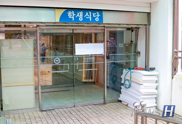 ▲ 작년 설치된 엘리베이터와 함께 한양인의 편의를 위해 개선될 전망이다.