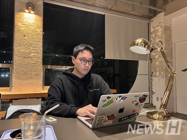 ▲ 이재형(컴퓨터학부 4) 씨는 학교 화장실 입구 계단에서 얻은 깨달음으로 배리어캠퍼스 맵을 제작하게 됐다고 밝혔다. ⓒ 이재형 학우