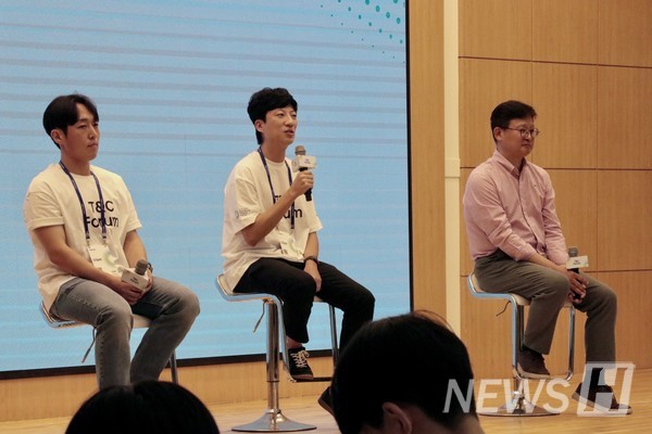 ▲ 삼성전자 DS부문 재직자들은 ‘LIVE Q&A’을 통해 반도체 현장의 실무 경험과 커리어 고민을 참가자들과 공유했다. © 김민주 기자