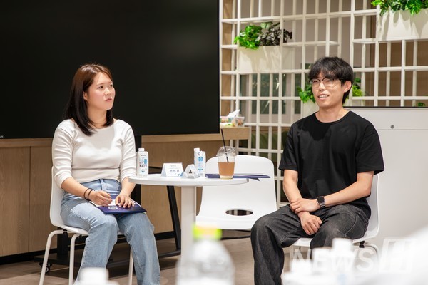 ▲ 전민서 씨와 김슬기 씨는 이날 장려상을 받았다. ⓒ 미디어전략실