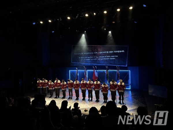 ▲ 김 연출가는 “전쟁 속 청춘들의 이야기는 시대와 국경을 넘어 지금의 우리에게도 통한다”고 말했다. © 서은재 기자