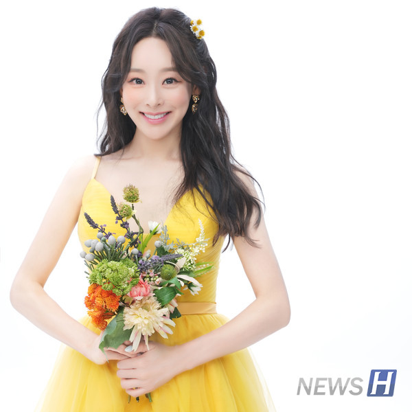 ▲ Oh Seung-ha (Department of Korean Traditional 대가 토토사이트, Class of ’07) has walked her 대가 토토사이트al path with cheerful resilience and determination. ⓒ World Art Factory