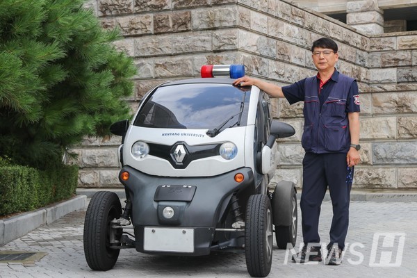 ▲ The Twizy is managed by Hanyang University’s Office of General Affairs, while patrol operations are handled by dispatch agents from KT Telecop. Patrols are conducted four times daily.