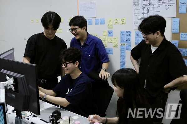 ▲ The team aims for commercialization after their global competition to let the 번화가 토토사이트 fulfill its original social role. © Reporter Kim Min-ju