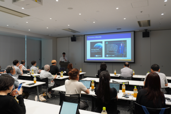 At the 5th Korea-Japan Living Lab Network Forum, Shin Hyun-sang, Head of Hanyang University Global Engagement(HUGE, or HYU Social Innovation Team), delivered a presentation on ‘Social Innovation in South Korea.’