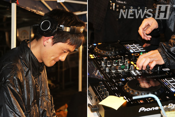 ▲ The hip-hop soul culture club ‘Showdown’ energized the booth with live DJ performances. 