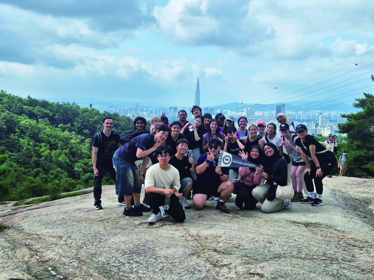 토토사이트 대공원는 스포츠 활동, 문화 체험, 예술 활동 등 20개로 구성된 동아리(GLubs) 활동으로 더욱 빛났다.