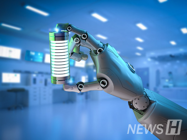 ▲ Professor 온라인 토토사이트 신고’s research team resolved the problem of interfacial instability in all-solid-state batteries and, through collaboration with SK On Co., Ltd., developed a ‘solid-state battery technology operating at room temperature’ that suppresses dendrite formation. ⓒ Getty Images 