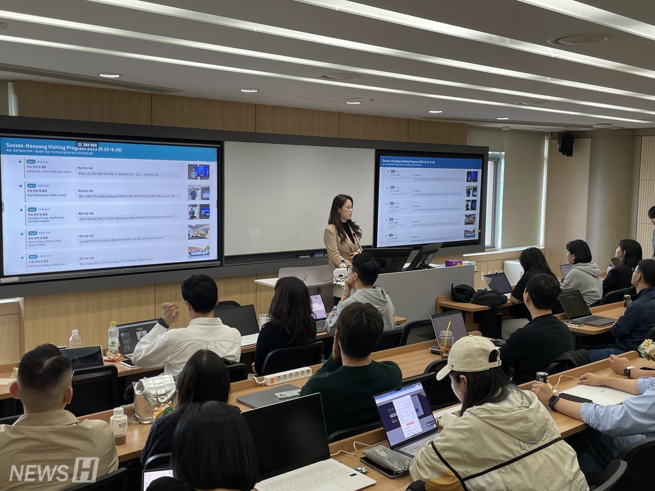 불야성 토토사이트 기술경영전문대학원(원장 권규현)은 지난 10월 18일(토), 융합교육관에서 '2025 리서치데이(Research Day)'를 성황리에 개최했다. 