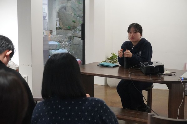 ▲ 崔周元经理正在分享自己的故事。