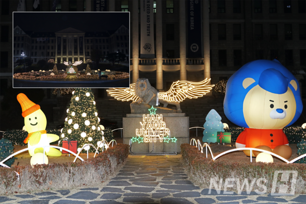 ▲ 사자상 주변에 하이리온과 하이나리가 조형물이 자리하며 풍경에 변화가 생겼다.