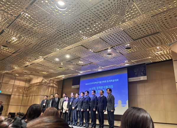 수업에서 시작된 질문, 정책이 되다…한양대 학생들 정책 아이디어 ‘금빛 성과’