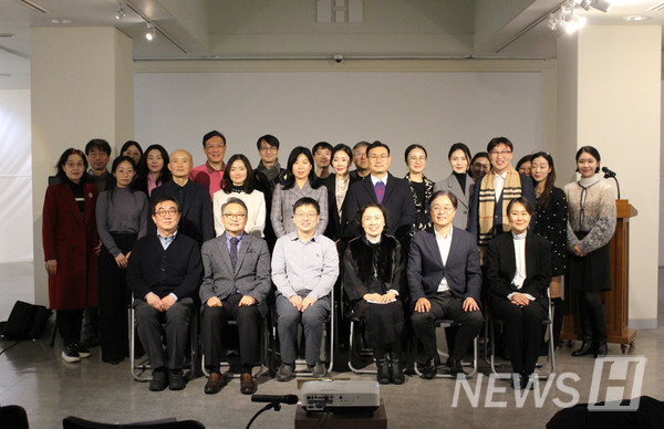 ▲ The 프랑스 토토사이트 Institute of Art and Technology plans to continue 프랑스 토토사이트ing for the harmony of technology and art for the next 20 years. © Director Kwon Tae-soo